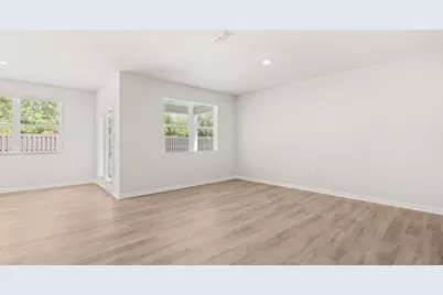 8197 Elkhorn Drive, Fairburn, GA 30213 - Photo 13