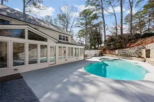 6300 Mountain Brook Ln, Atlanta, GA 30328 - Photo 51