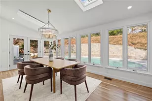 6300 Mountain Brook Ln, Atlanta, GA 30328 - Photo 13