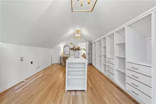 6300 Mountain Brook Ln, Atlanta, GA 30328 - Photo 29