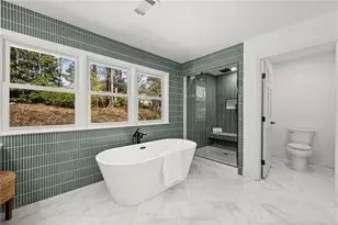 6300 Mountain Brook Ln, Atlanta, GA 30328 - Photo 31