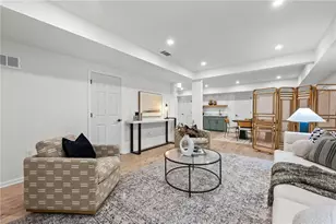 6300 Mountain Brook Ln, Atlanta, GA 30328 - Photo 43