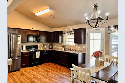 94 Heather Lane, Commerce, GA 30529 - Photo 11