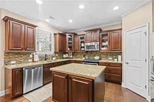 340 Spotted Ridge Cir, Woodstock, GA 30188 - Photo 17