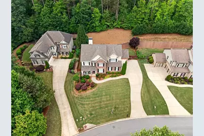122 Rocky Creek Trail, Woodstock, GA 30188 - Photo 3