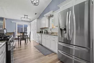 10510 Colony Glen Dr, Johns Creek, GA 30022 - Photo 9