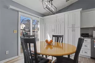 10510 Colony Glen Dr, Johns Creek, GA 30022 - Photo 15