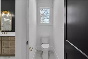 274 White St, Hoschton, GA 30548 - Photo 47