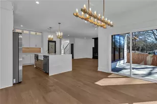 274 White St, Hoschton, GA 30548 - Photo 25