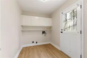 3571 Midvale Forest Ct, Tucker, GA 30084 - Photo 17