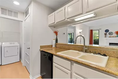 1114 McClelen Way, Decatur, GA 30033 - Photo 5