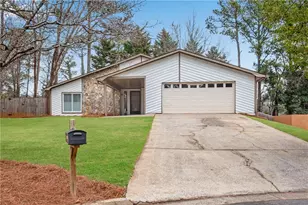 860 Waterbrook Ct, Roswell, GA 30076 - Photo 3