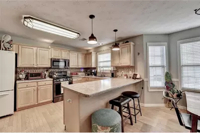 8415 Meadowgrove Lane, Gainesville, GA 30506 - Photo 17