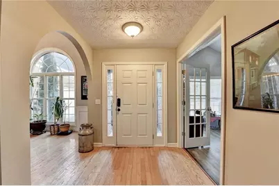 8415 Meadowgrove Lane, Gainesville, GA 30506 - Photo 5