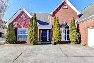 8415 Meadowgrove Ln, Gainesville, GA 30506 - Photo 3