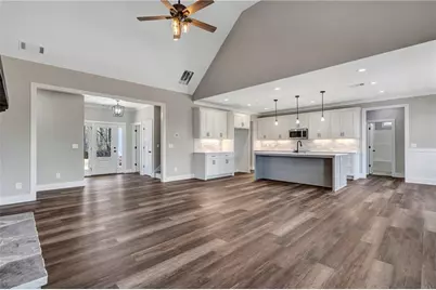 647 Fairview Road, Pendergrass, GA 30567 - Photo 9
