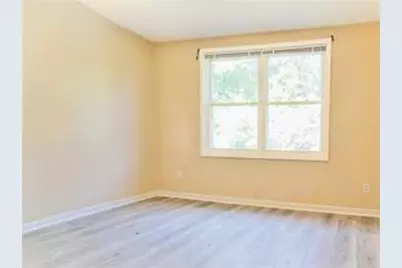 895 Thoroughbred Trace, Sugar Hill, GA 30518 - Photo 5