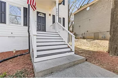 2453 Paul Avenue NW, Atlanta, GA 30318 - Photo 3