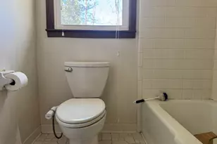 4703 Marc Ct SW, Lilburn, GA 30047 - Photo 37