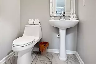 38 Inverness Ave, Newnan, GA 30263 - Photo 5