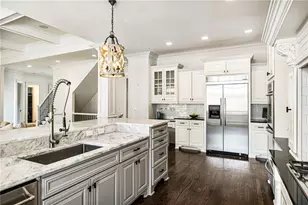 215 6 Hills Ln, Milton, GA 30004 - Photo 29