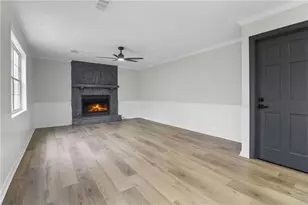 6619 Brynhurst Dr, Tucker, GA 30084 - Photo 15