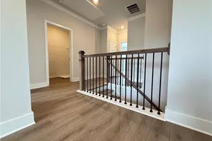 5271 Baymont Dr, Gainesville, GA 30507 - Photo 9