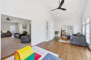 2511 N Oaks Dr, Gainesville, GA 30506 - Photo 13