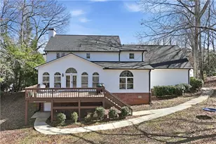 2511 N Oaks Dr, Gainesville, GA 30506 - Photo 3