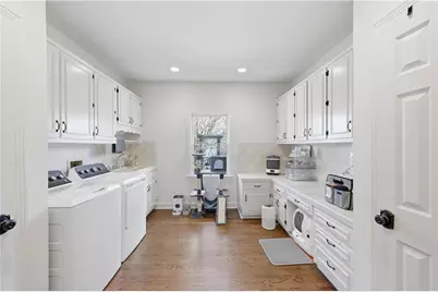 2511 N Oaks Drive, Gainesville, GA 30506 - Photo 19