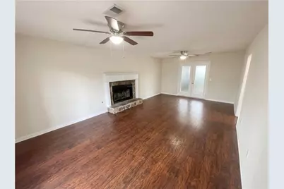 70 Sunny Brook Drive, Newnan, GA 30263 - Photo 3