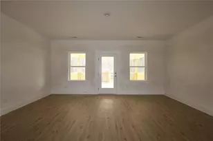 7425 Magnolia Crst Ln, Cumming, GA 30028 - Photo 7