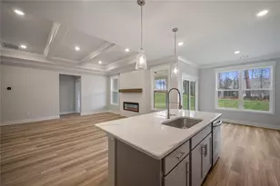 5503 Tullis Dr, Gainesville, GA 30507 - Photo 11