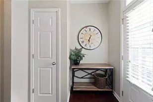 1964 Lakeshore Overlook Cir NW, Kennesaw, GA 30152 - Photo 11