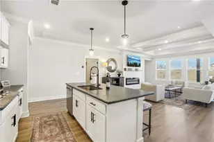 5504 Tullis Dr, Gainesville, GA 30507 - Photo 9