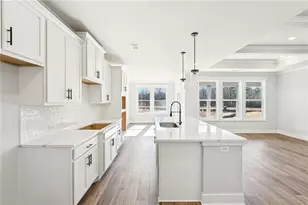 5524 Tullis Dr, Gainesville, GA 30507 - Photo 11