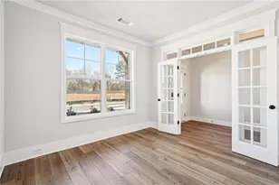 5524 Tullis Dr, Gainesville, GA 30507 - Photo 23