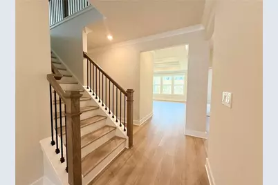 5524 Tullis Drive, Gainesville, GA 30507 - Photo 11