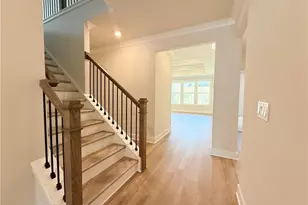 5524 Tullis Dr, Gainesville, GA 30507 - Photo 11