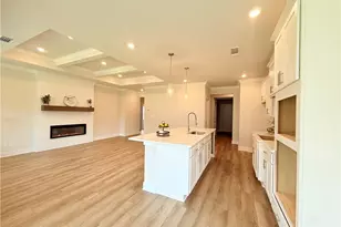 5524 Tullis Dr, Gainesville, GA 30507 - Photo 15