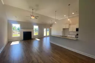 372 Glenside Dr, Jefferson, GA 30549 - Photo 7