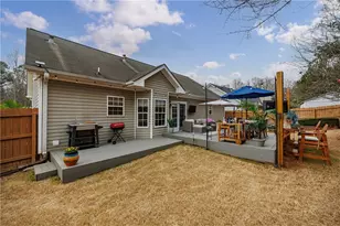 132 Carl Barrett Dr, Canton, GA 30115 - Photo 3