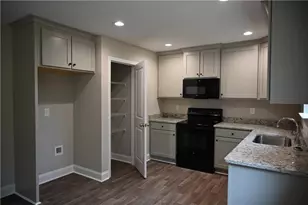 256 Canyon Point Dr, Demorest, GA 30535 - Photo 9