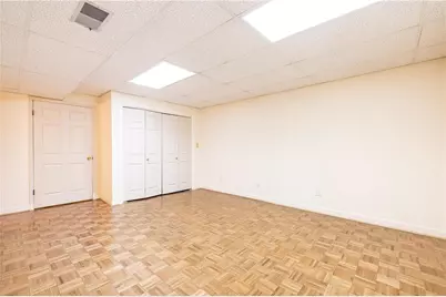 650 Moores Mill Road Square #27, Atlanta, GA 30327 - Photo 35