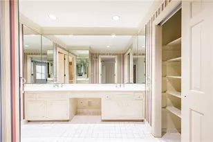 650 Moores Mill Road Square, Atlanta, GA 30327 - Photo 31