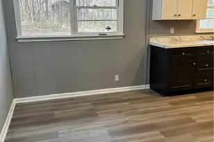 53 Pool Cir, Auburn, GA 30011 - Photo 5