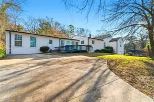 2103 Arlington Circle, Atlanta, GA 30318 - Photo 19