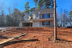 248 Canyon Point Dr, Demorest, GA 30535 - Photo 1