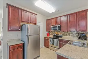 7766 Carnegie Dr, Fairburn, GA 30213 - Photo 5