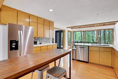 6061 Blackberry Lane, Buford, GA 30518 - Photo 11